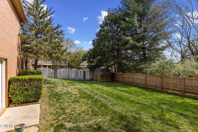 3748 Whitworth Drive, Knoxville, TN 37938