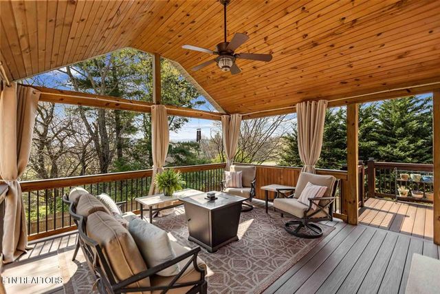 3748 Whitworth Drive, Knoxville, TN 37938