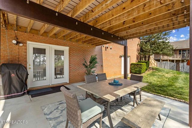 3748 Whitworth Drive, Knoxville, TN 37938