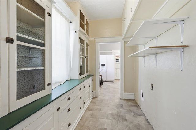 1903 E Glass Ave, Spokane, WA 99207