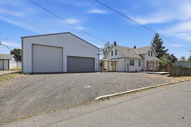 1903 E Glass Ave, Spokane, WA 99207
