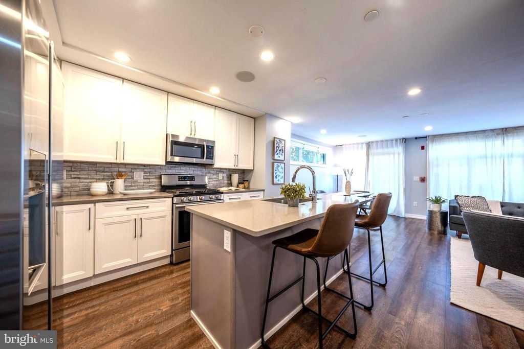 769 UBER ST N #1, PHILADELPHIA, PA 19130 — photo 3