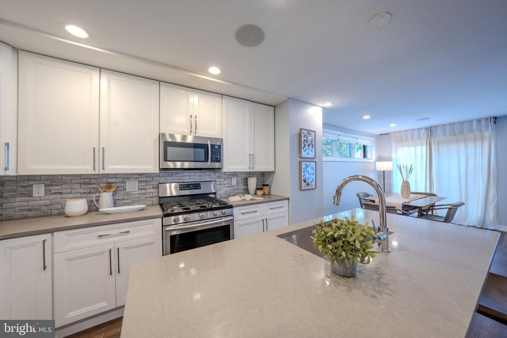 769 UBER ST N #1, PHILADELPHIA, PA 19130 — photo 4