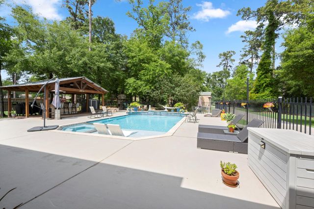 18726 Casper Drive, Spring, TX 77373