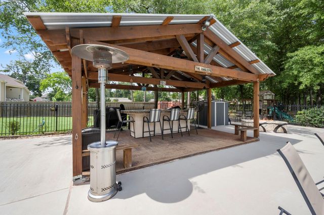 18726 Casper Drive, Spring, TX 77373