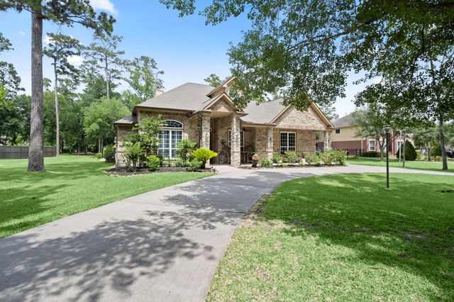 18726 Casper Drive, Spring, TX 77373