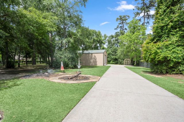 18726 Casper Drive, Spring, TX 77373