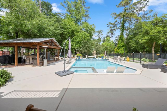 18726 Casper Drive, Spring, TX 77373