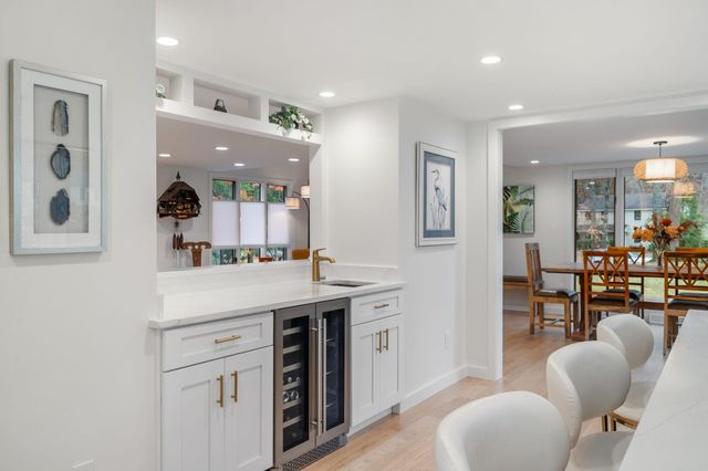 45 F W Hartford Drive, Portsmouth, NH 03801