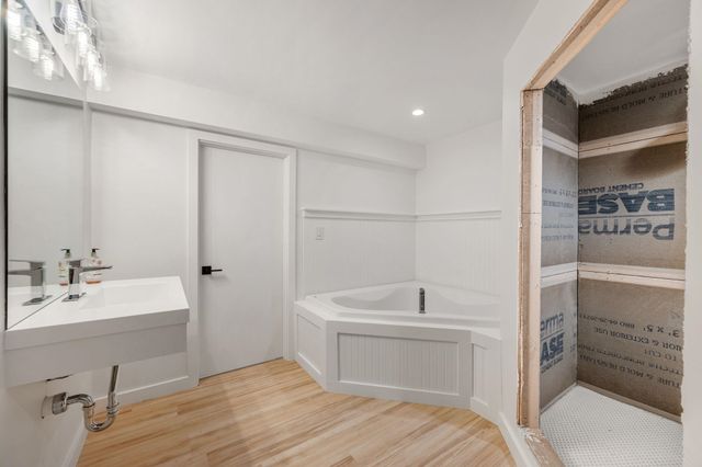 45 F W Hartford Drive, Portsmouth, NH 03801