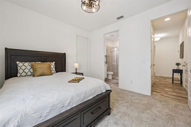 17660 PASSIONFLOWER CIRCLE, Clermont, FL 34714