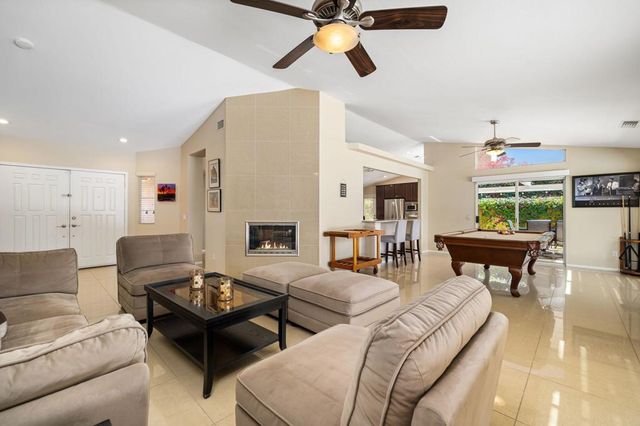 76915 Tricia Lane, Palm Desert, CA 92211