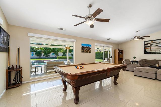 76915 Tricia Lane, Palm Desert, CA 92211