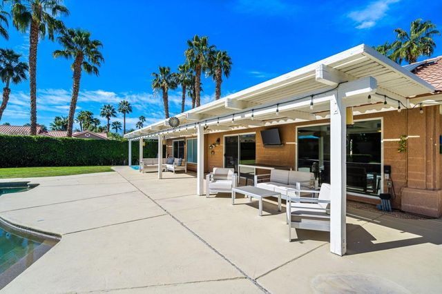 76915 Tricia Lane, Palm Desert, CA 92211