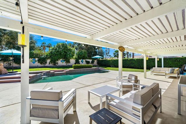 76915 Tricia Lane, Palm Desert, CA 92211