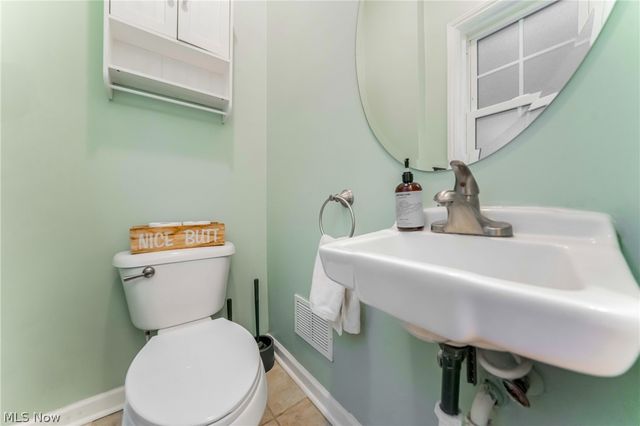 3678 Lynnfield Road, Shaker Heights, OH 44122