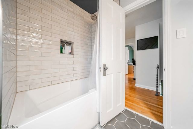 3678 Lynnfield Road, Shaker Heights, OH 44122