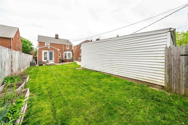 3678 Lynnfield Road, Shaker Heights, OH 44122