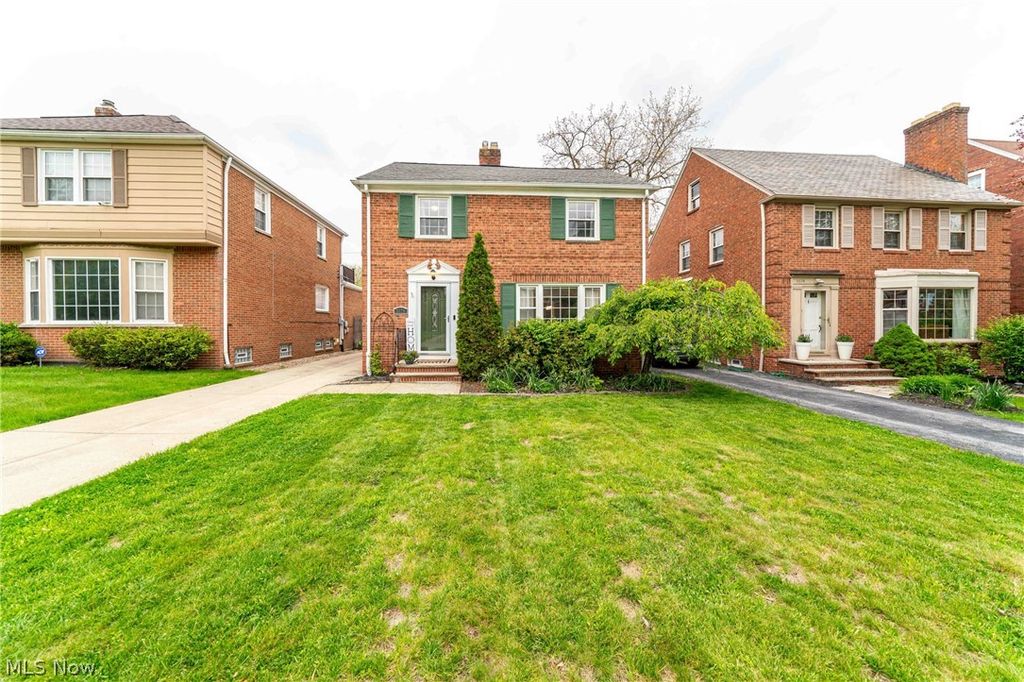 3678 Lynnfield Road, Shaker Heights, OH 44122