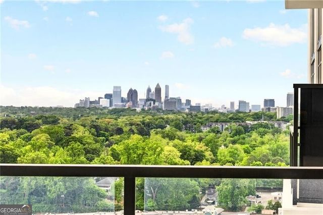2425 Peachtree Road NE 1504, Atlanta, GA 30305