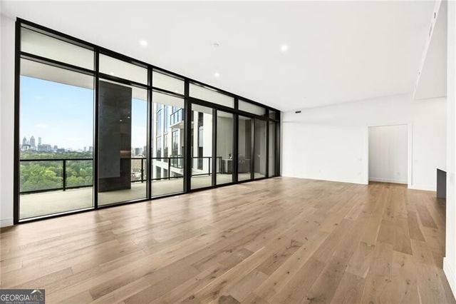 2425 Peachtree Road NE 1504, Atlanta, GA 30305