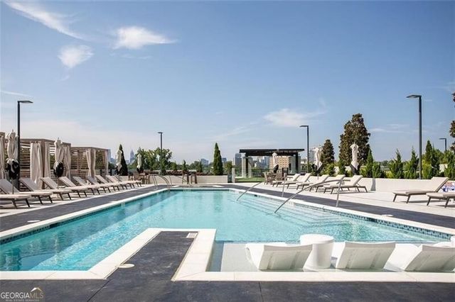 2425 Peachtree Road NE 1504, Atlanta, GA 30305