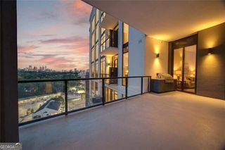 2425 Peachtree Road NE 1504, Atlanta, GA 30305