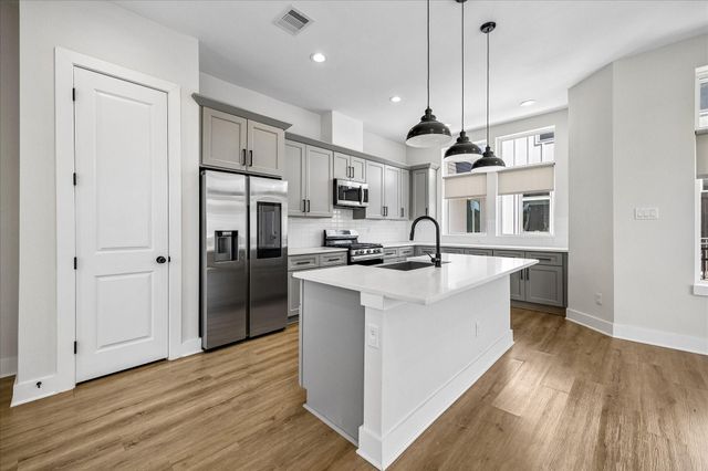2627 Paul Quinn Street C, Houston, TX 77091