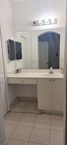 10775 NW 83rd Ter 2-28, Doral, FL 33178