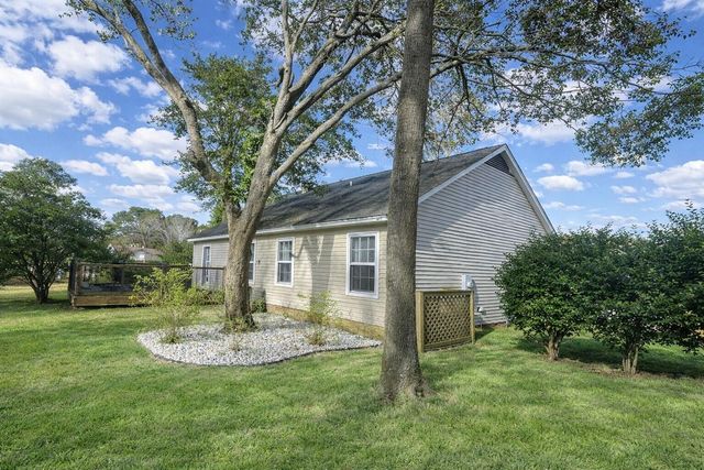 108 Kings Court, Goose Creek, SC 29445