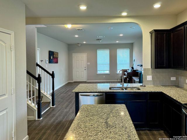 942 Pumpkin, New Braunfels, TX 78130