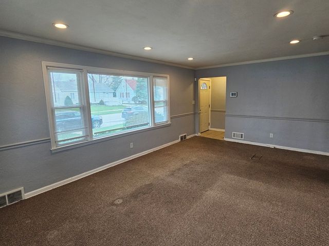 3617 Monroe Street, Lansing, IL 60438