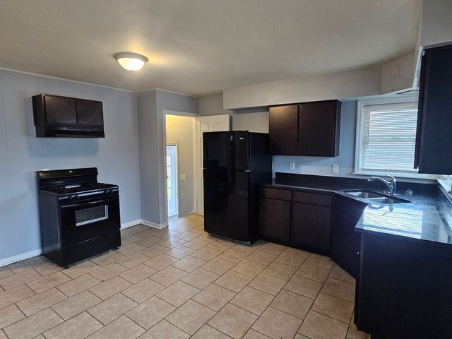 3617 Monroe Street, Lansing, IL 60438