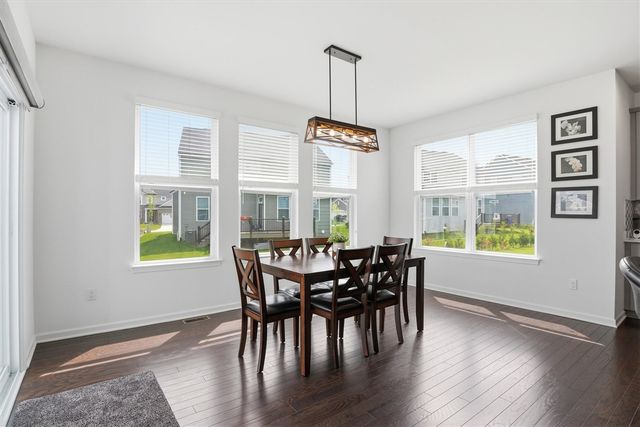 275 Honey Tree Way, Ann Arbor, MI 48103
