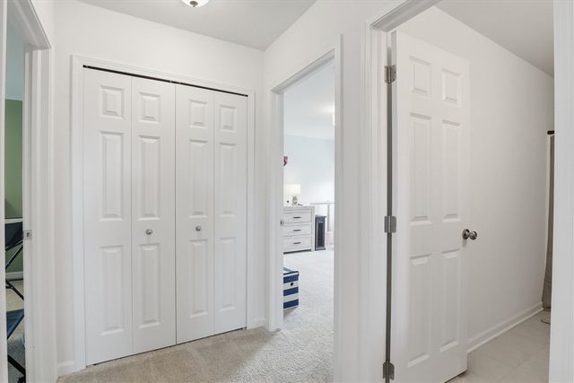 275 Honey Tree Way, Ann Arbor, MI 48103