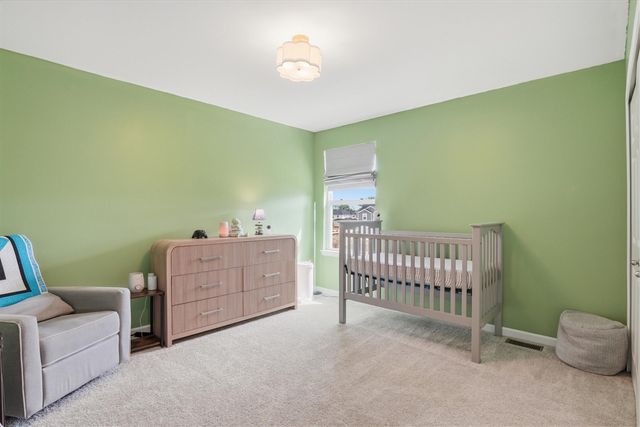275 Honey Tree Way, Ann Arbor, MI 48103