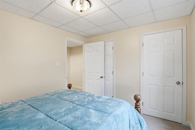 275 Honey Tree Way, Ann Arbor, MI 48103