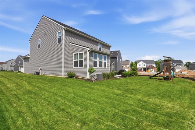 275 Honey Tree Way, Ann Arbor, MI 48103
