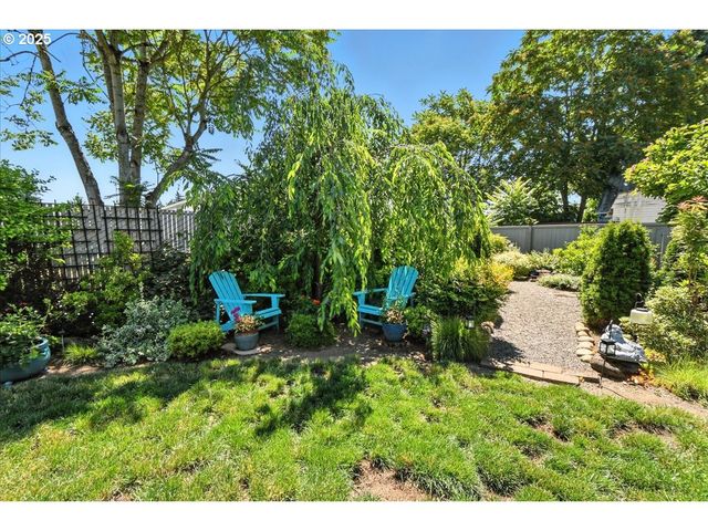 3813 V St, Vancouver, WA 98663