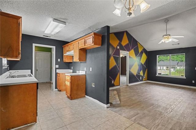 167 Bonnies Way, Jenkinsburg, GA 30234