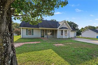167 Bonnies Way, Jenkinsburg, GA 30234