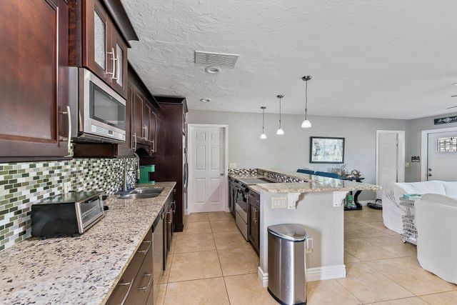 5854 SE Orange Blossom Trail, Hobe Sound, FL 33455