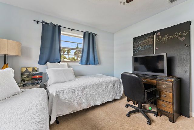 5854 SE Orange Blossom Trail, Hobe Sound, FL 33455