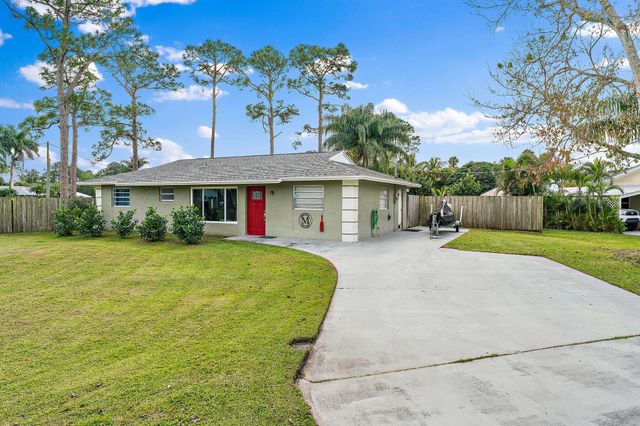 5854 SE Orange Blossom Trail, Hobe Sound, FL 33455