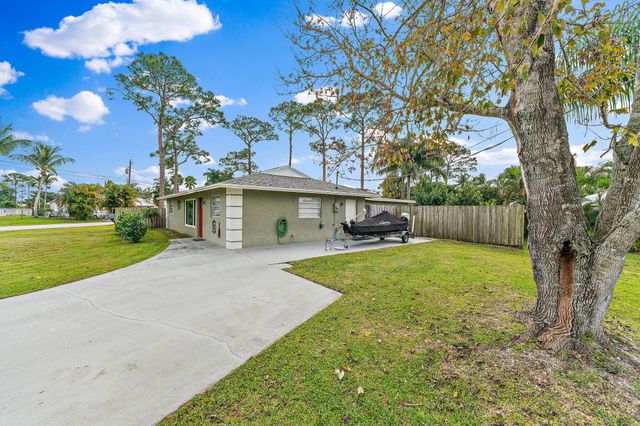 5854 SE Orange Blossom Trail, Hobe Sound, FL 33455