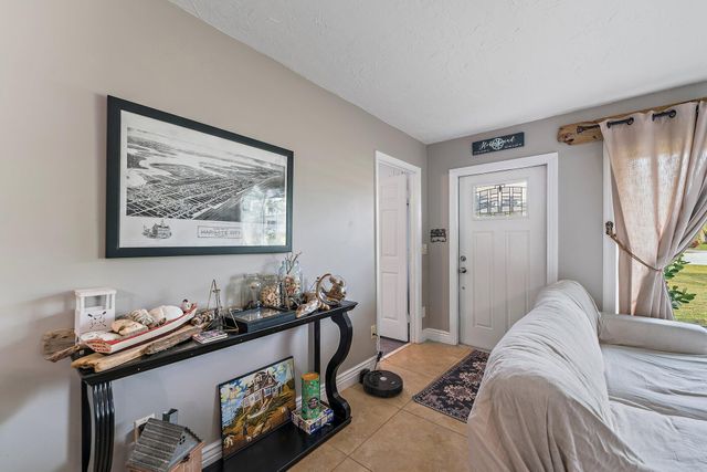 5854 SE Orange Blossom Trail, Hobe Sound, FL 33455