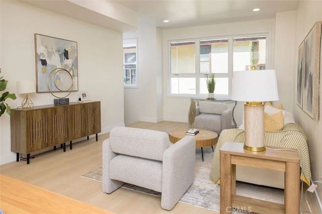 1025 La Cadena Avenue C, Arcadia, CA 91007