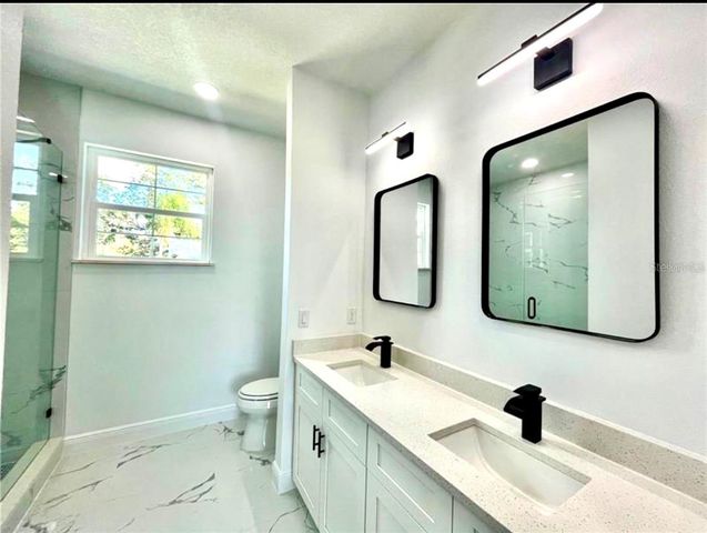 8106 N GREENWOOD AVENUE, Tampa, FL 33604