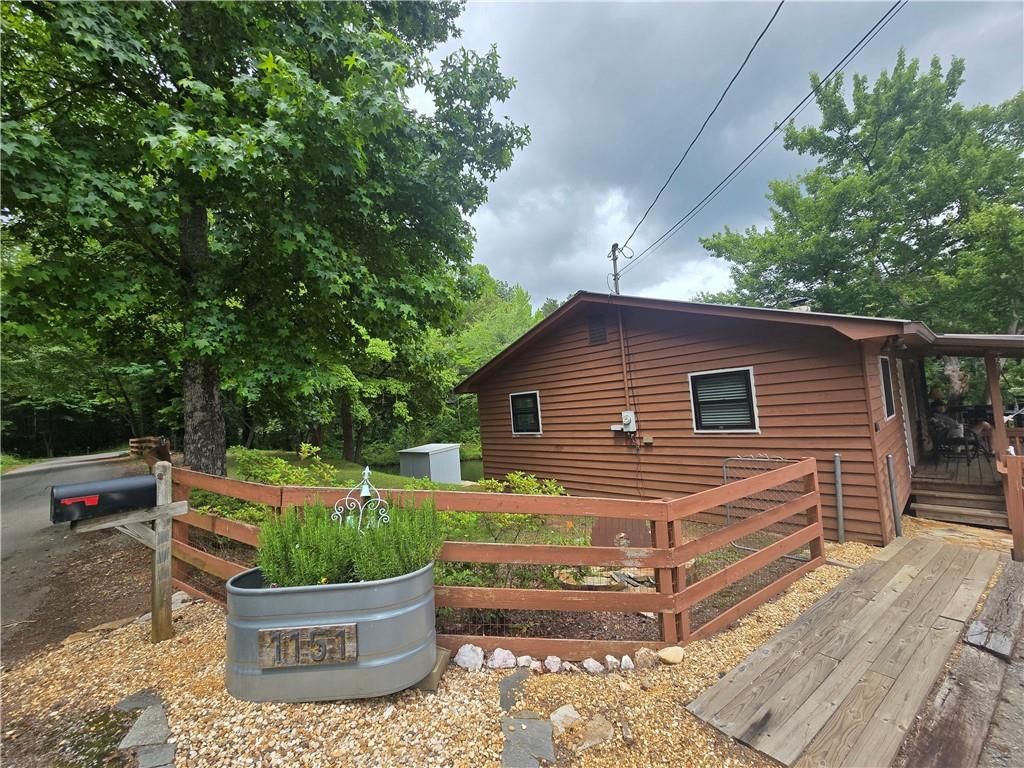 1151 Twin Mountain Lake Circle, Talking Rock, GA 30175