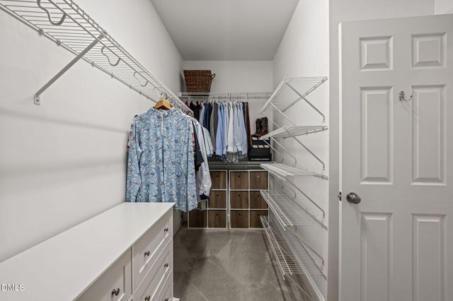 700 Ancient Oaks Drive, Holly Springs, NC 27540